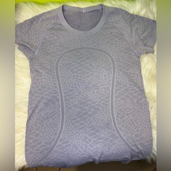 lululemon athletica Tops - lululemon swiftly